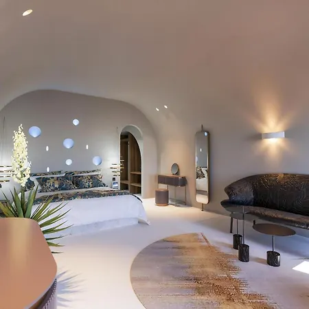 Amazing Santorini 1 Bedroom Euphoria Private Pool Beautiful Sea Views Finikia